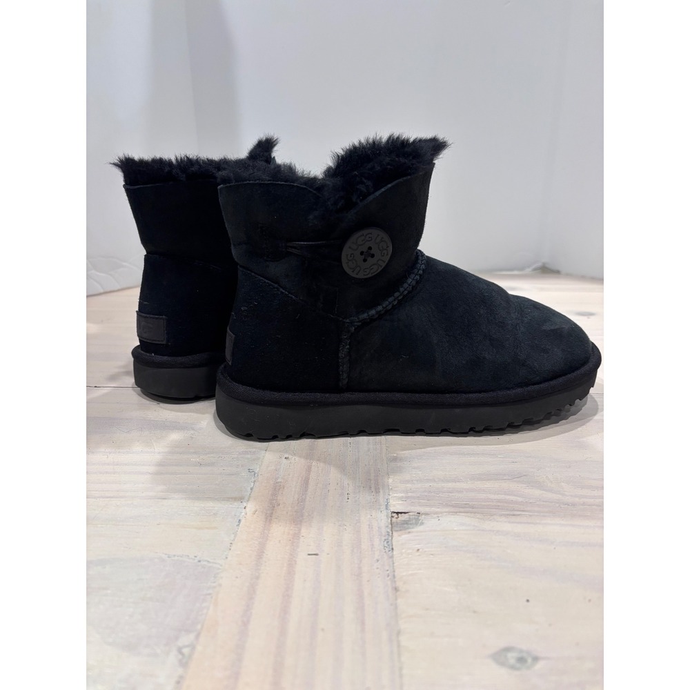 UGG Mini Bailey Button II Black Suede Ankle Boots 1016422 Womens 7